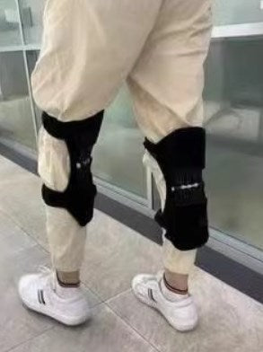Knee Braces & Support